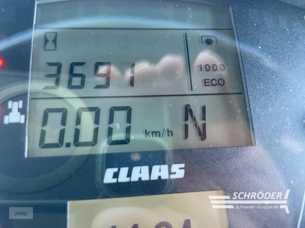 Traktor van het type CLAAS AXION 960 C-MATIC | RTK, Gebrauchtmaschine in Wildeshausen (Foto 17)